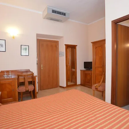 Acqui & Centro Benessere Szálloda