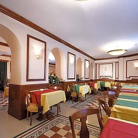 Acqui & Centro Benessere Отель Акви Терме