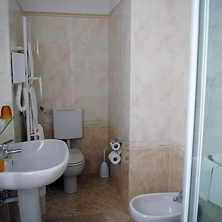Отель Acqui & Centro Benessere 3*