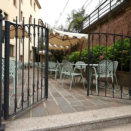 Acqui & Centro Benessere 3* אקווי טרמה