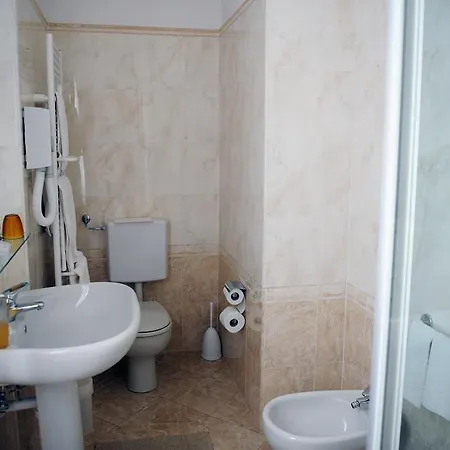 Acqui & Centro Benessere 3* Акви Терме